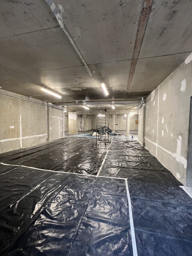 GARAGE AVANT